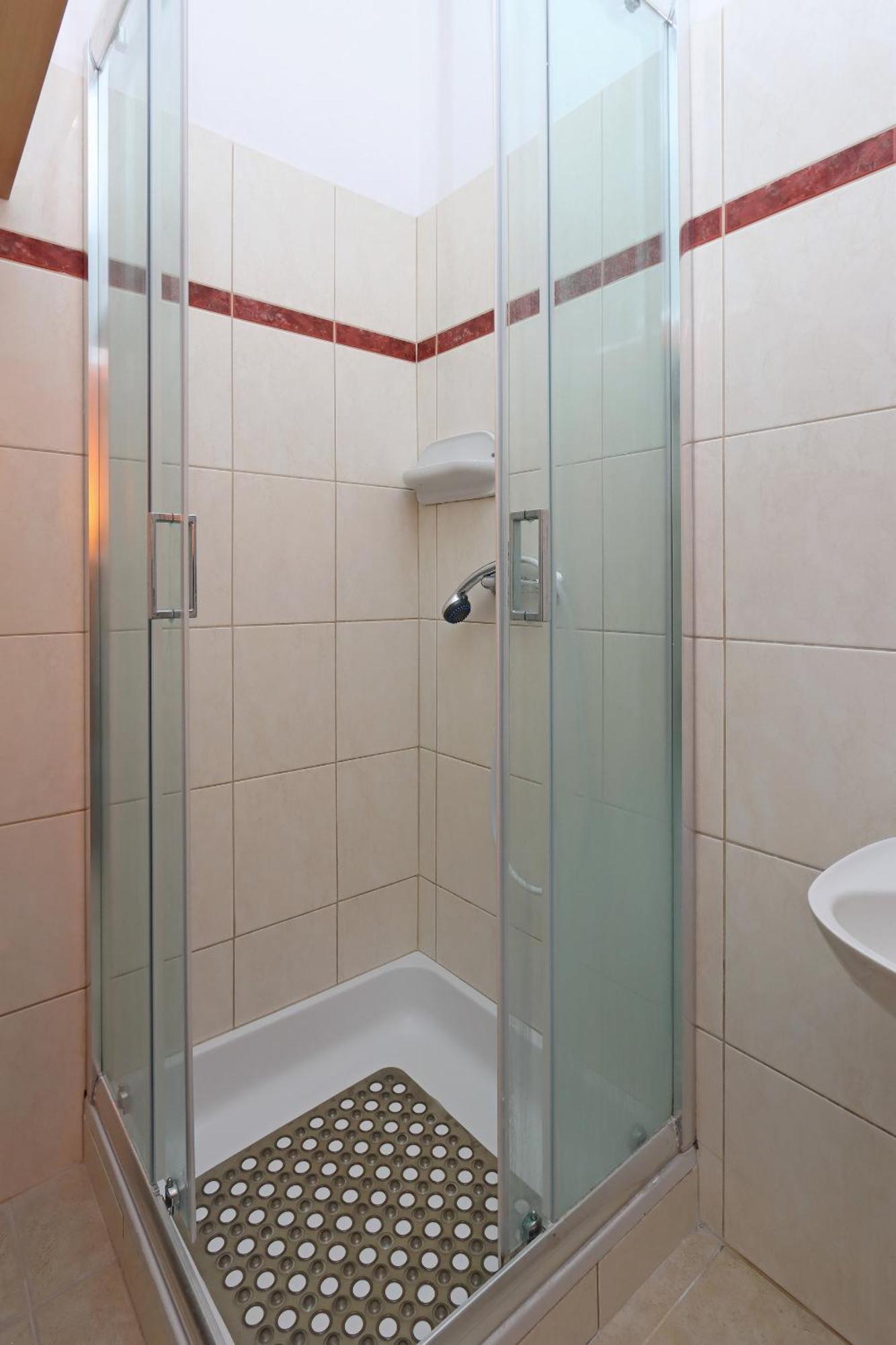Apartments With A Parking Space Pag - 18345 Паг Екстериор снимка
